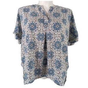 Ruby Rd Top LARGE Blue White Mosaic Floral Short Sl Blouse V Neck Hi Low Split